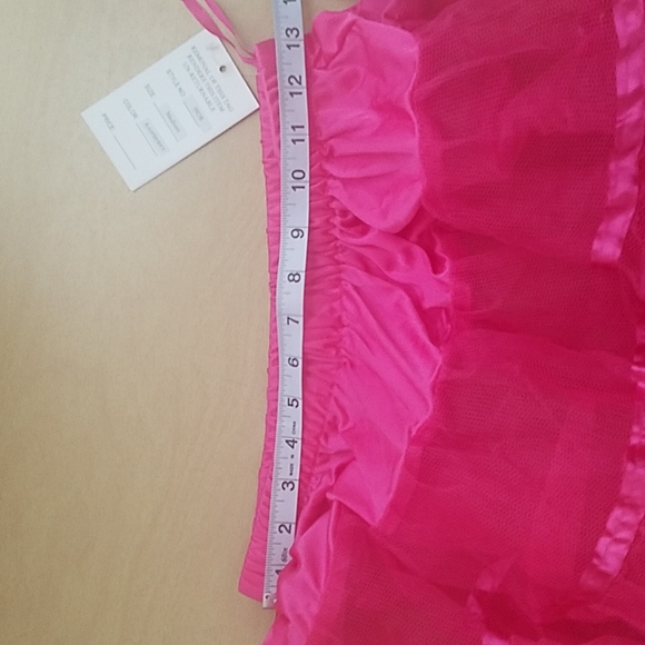 Unique Vintage Raspberry Crinoline M - Picture 5 of 5